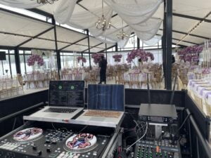 CNM ENTERTAINMENT GALLERY PHOTOS/RENT/DECOR